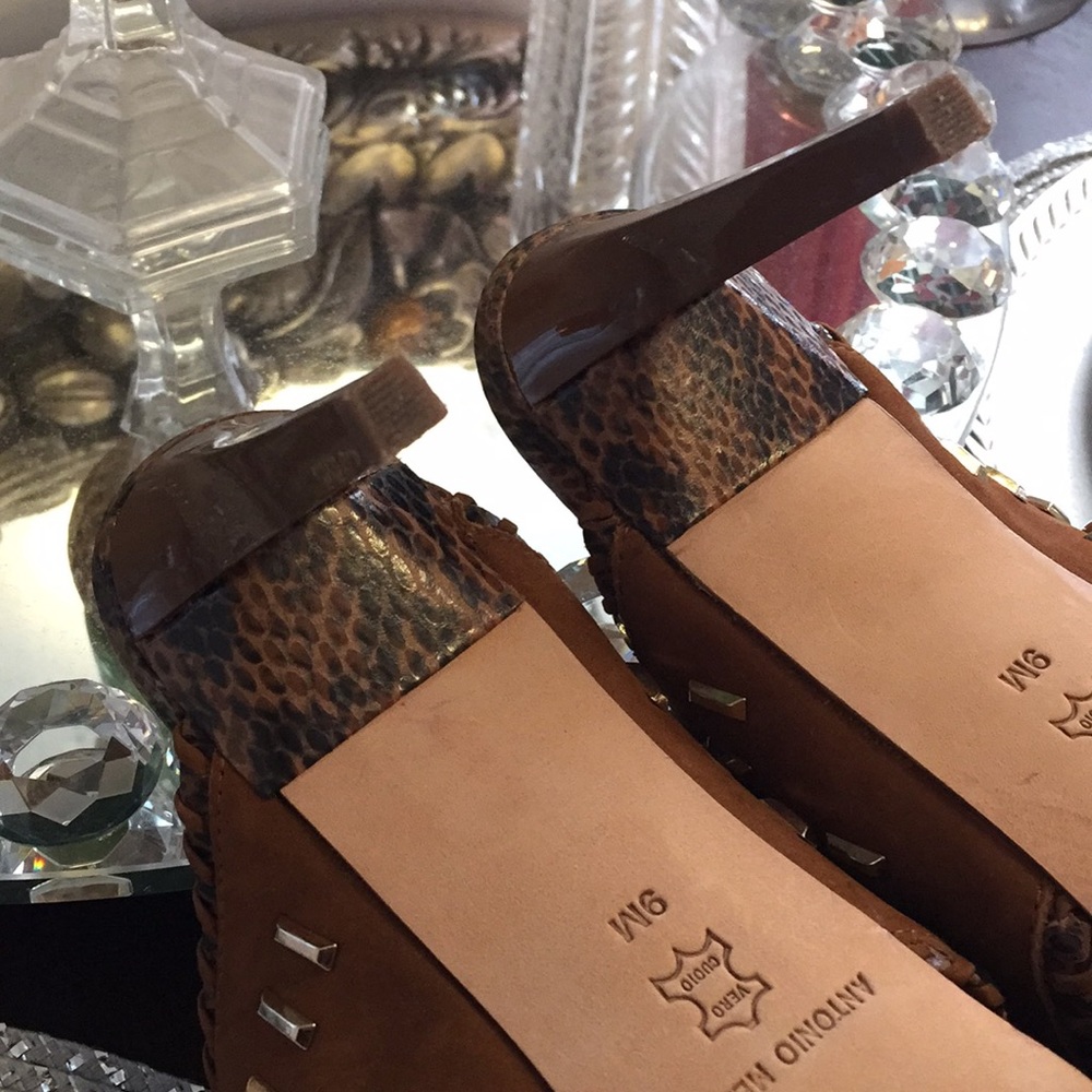 Antonio Melani Heels - Picture 5 of 7